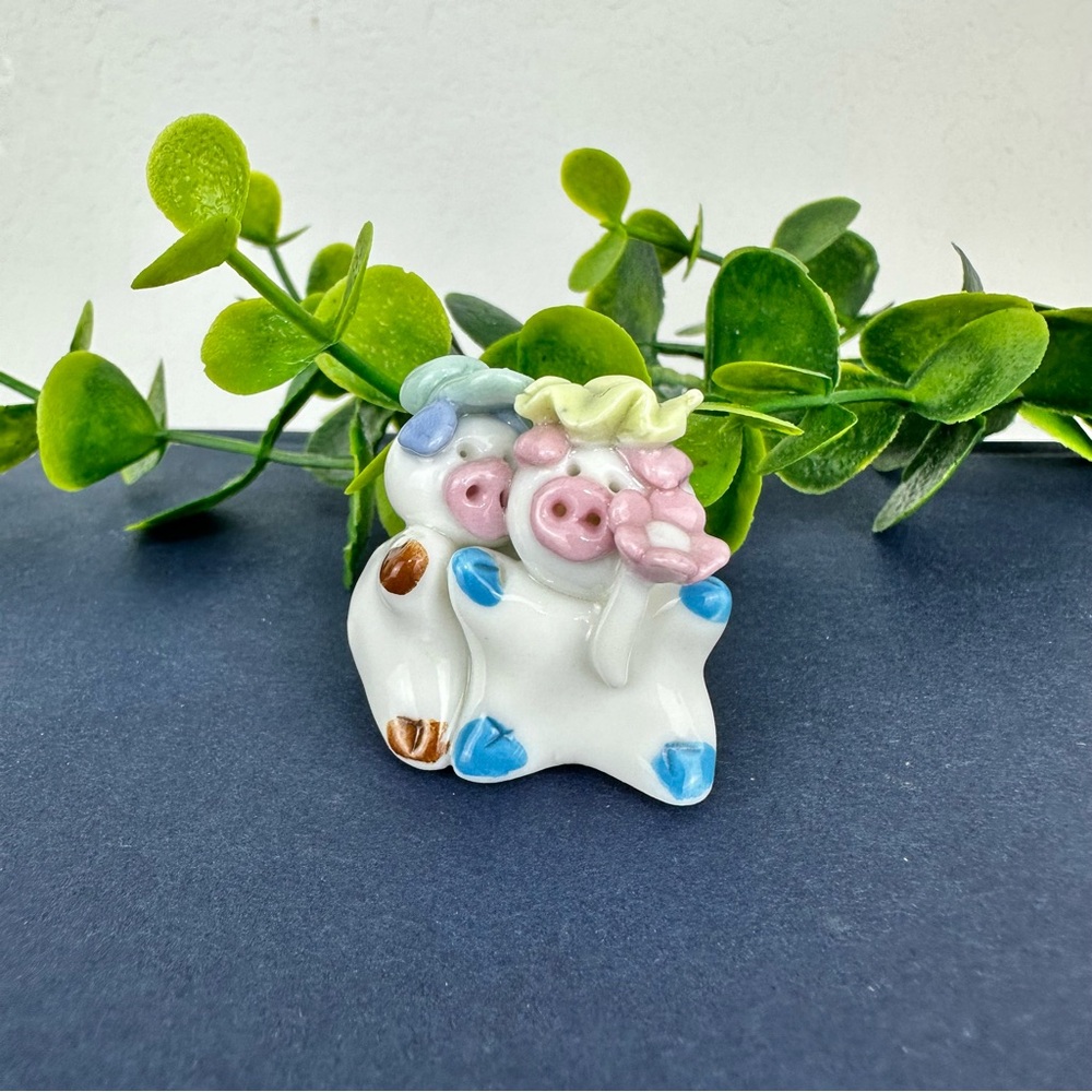 Vintage Pig Couple Figurine
